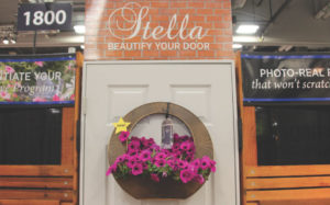The McConkey booth featurd the new Stella planter.