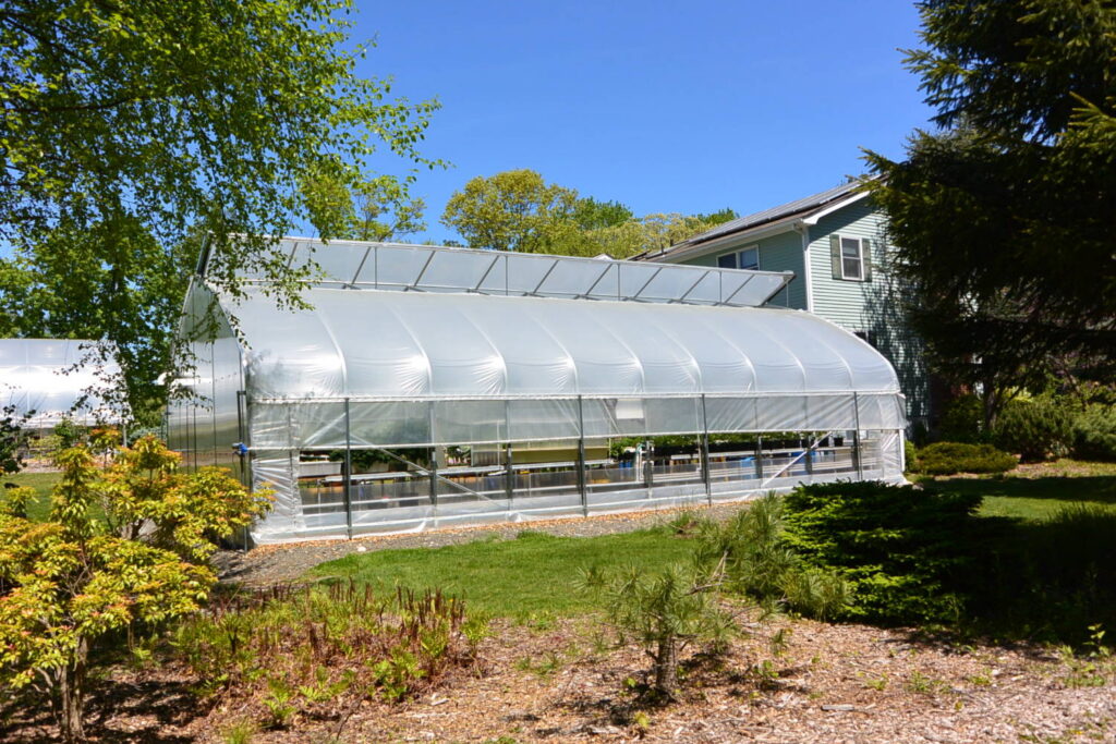 Greenhouse Structures and Systems: Advancing Technology for Small Growers