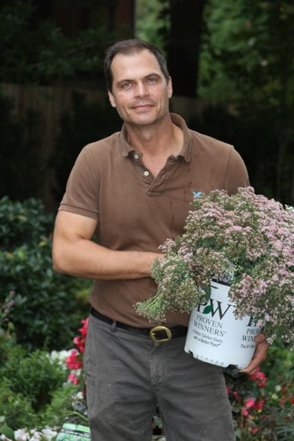 UNH Greenhouse Open House to Take Place March 27-28