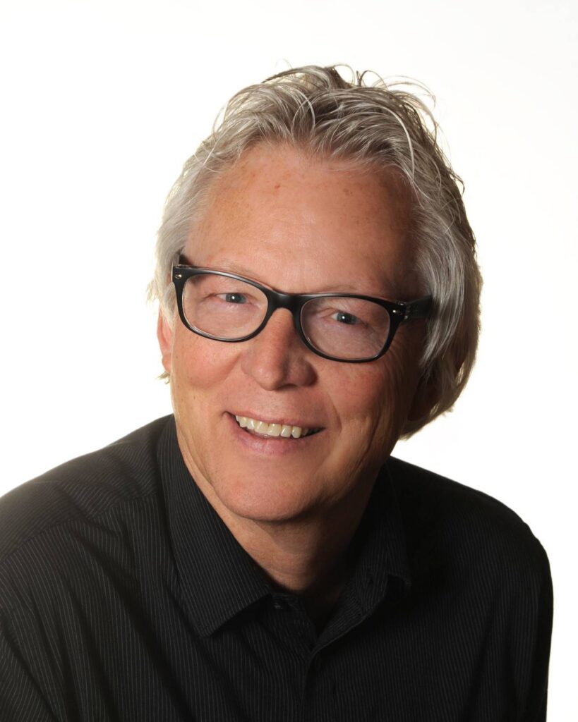 Suntory Flowers Adds Consultant