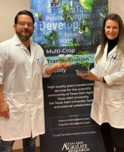 Marco and Mayra Molina 