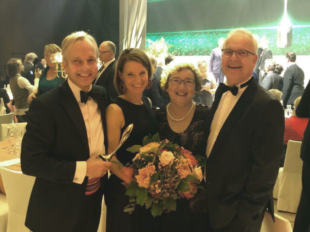 Benary’s Redlefsen Receives TASPO Entrepreneur of the Year Award