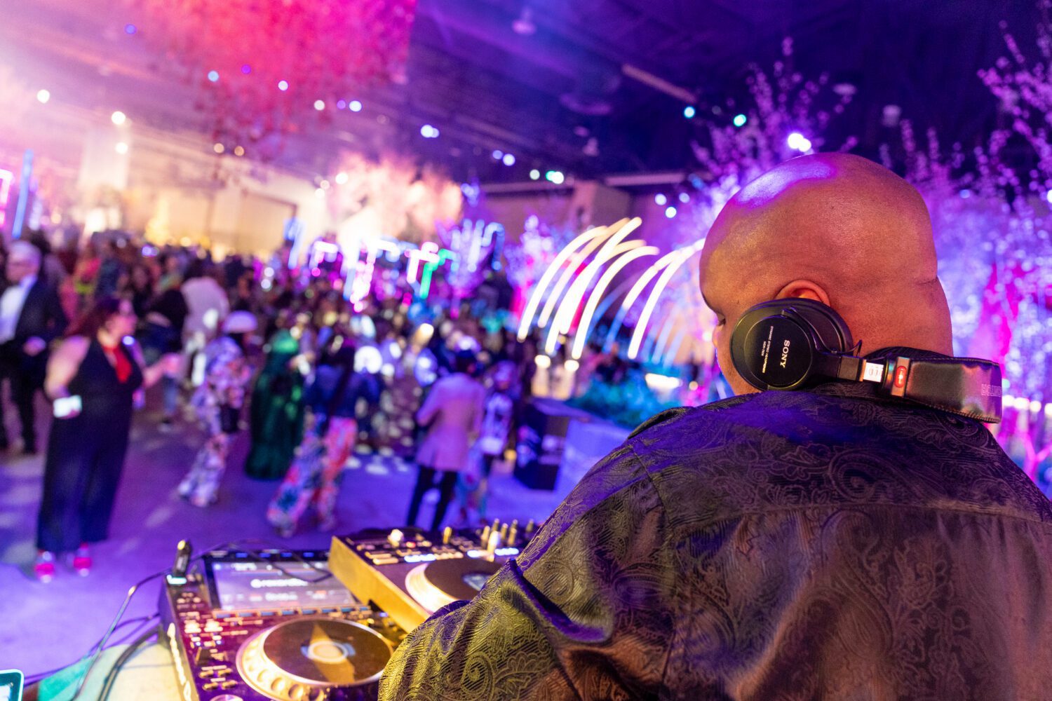 DJ and dancers