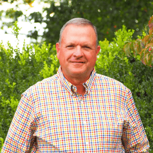 photo of Robert Saunders
