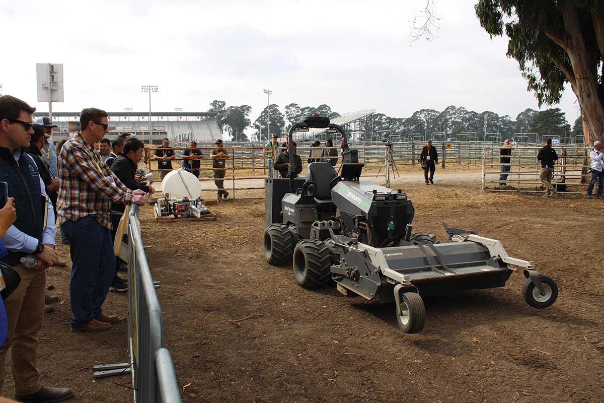 FIRA-demos_autonomous-mower